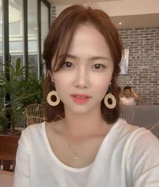 女足颜值阵容搭配图　中国女足黄金一代阵容-第11张