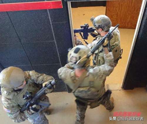 破门而入阵容搭配枪械　破门而入枪械搭配-第6张